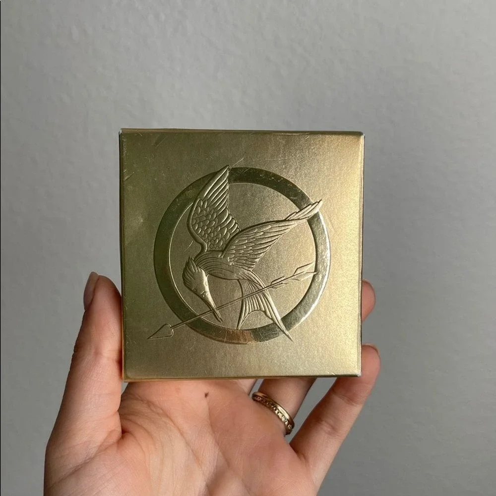 Storybook Cosmetics Hunger Games Girl On Fire‎ Highlighter